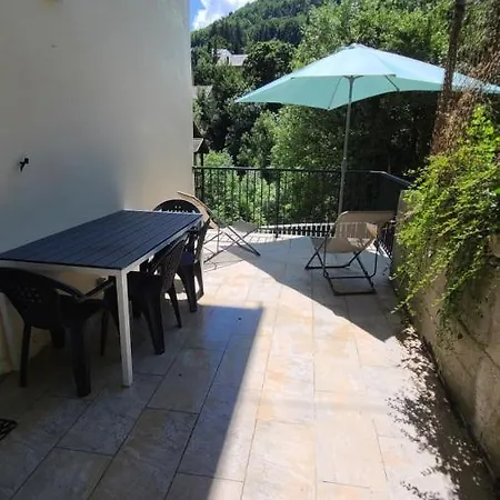 Joli Renove Avec Terrasse * Brides-les-Bains